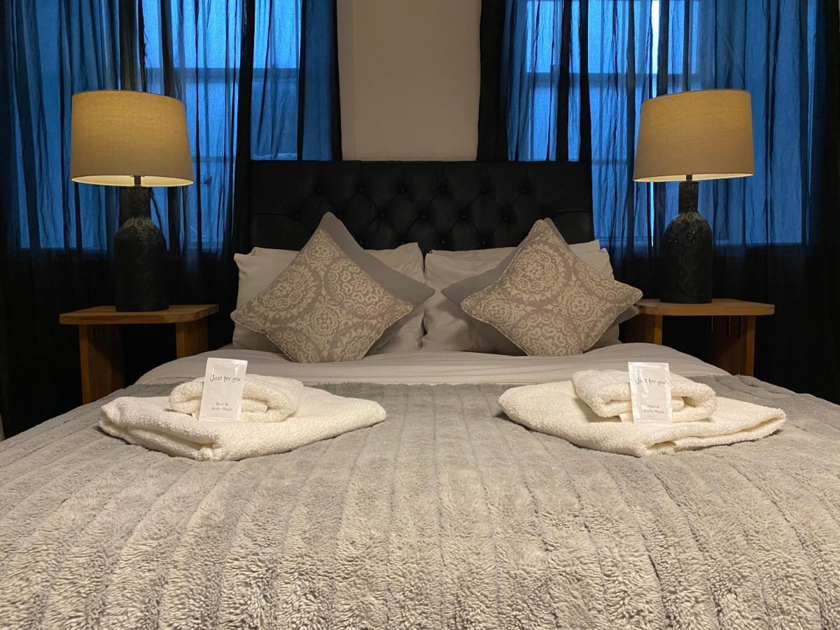 Queen Street Boutique Suites Edimburgo Exterior foto A bedroom at the hotel